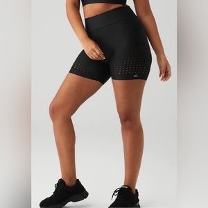 Alo Airlift 5” High-Waist Laser Cut Speedy Short XXS
